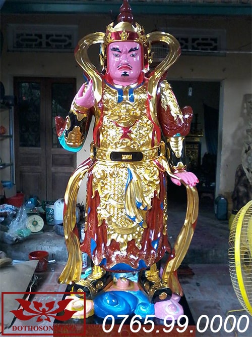 Tượng hộ pháp bằng gỗ mít sơn son thếp vàng ms02