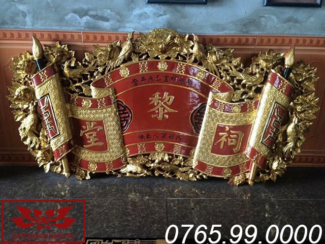 Cuốn thư nền gấm sơn son thếp vàng ms08