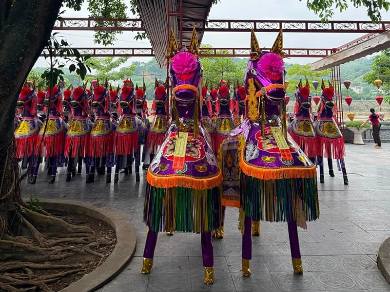 le ma dang ong hoang bay